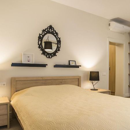 New Apartment In The Heart Of Riga 2 Экстерьер фото